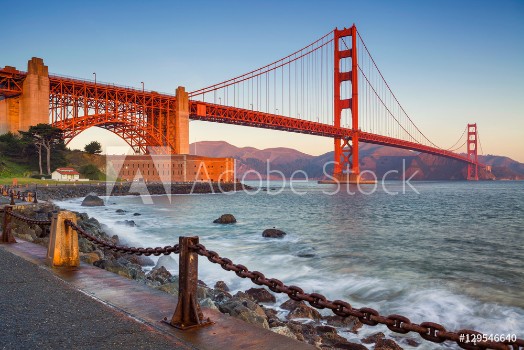 Bild på San Francisco Image of Golden Gate Bridge in San Francisco California during sunrise